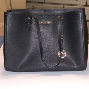 Black Michael Kors purse